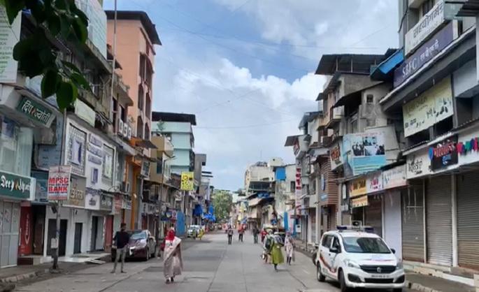 CoronaVirus News in Thane: Response to lockdown except market in Thane | CoronaVirus News : मार्केट वगळता ठाणेकरांचा लॉकडाऊनला चांगला प्रतिसाद