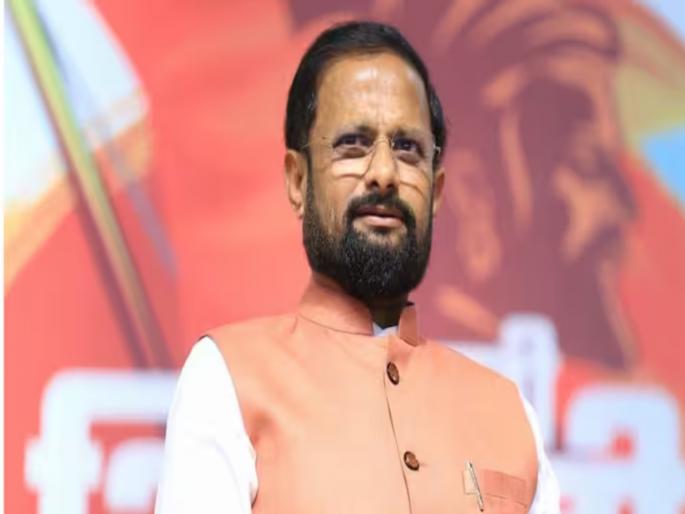 Thane Loksabha Election BJP workers shouting slogans in front of Naresh Mhaske | नरेश म्हस्केंच्या उमेदवारीला भाजप कार्यकर्त्यांचा विरोध; नाईक समर्थकांचा राजीनामा देण्याचा इशारा