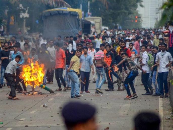 Five teams of police to probe Thane incident | ठाण्यातील दंगल प्रकरणाच्या तपासासाठी पोलिसांची पाच पथके Five teams of police to probe Thane incident | ठाण्यातील दंगल प्रकरणाच्या तपासासाठी पोलिसांची पाच पथके