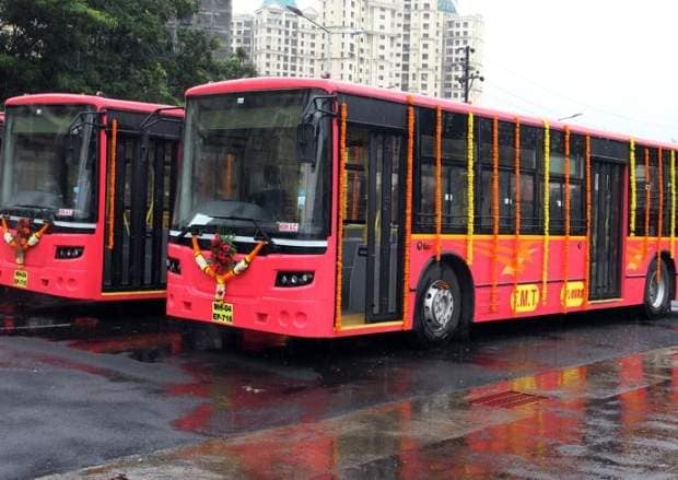 ST's best support to the administration, 50 buses will run on the road | एसटीचा बेस्ट प्रशासनाला आधार, ५० बस रस्त्यावर धावणार ST's best support to the administration, 50 buses will run on the road | एसटीचा बेस्ट प्रशासनाला आधार, ५० बस रस्त्यावर धावणार