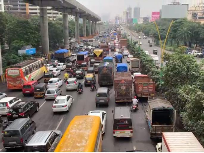 ncp aggressive against traffic congestion in Thane Warning to stop heavy traffic | ठाण्यातील वाहतूक कोंडीविरोधात राष्ट्रवादी आक्रमक; अवजड वाहतूक रोखण्याचा दिला इशारा