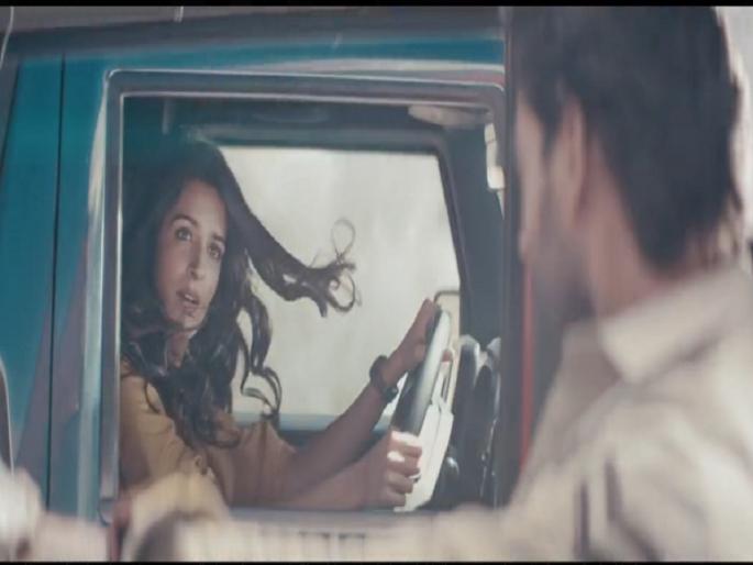 Anand Mahindra: Couple fell in love while driving mahindra's 'Thar', Anand Mahindra shared video | Anand Mahindra: 'थार' चालवताना पडले प्रेमात अन् गुडघ्यावर बसून केले प्रपोज, आनंद महिंद्रा म्हणतात... Anand Mahindra: Couple fell in love while driving mahindra's 'Thar', Anand Mahindra shared video | Anand Mahindra: 'थार' चालवताना पडले प्रेमात अन् गुडघ्यावर बसून केले प्रपोज, आनंद महिंद्रा म्हणतात...