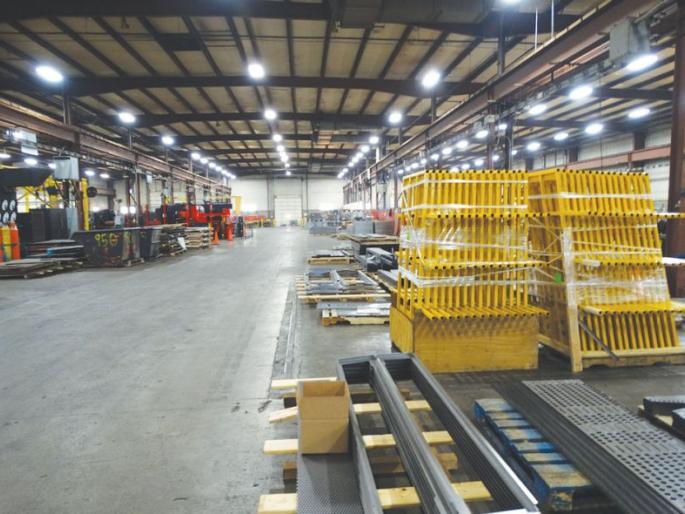 The Rs 20 lakh crore package does not benefit the industry | २० लाख कोटींच्या पॅकेजचा उद्योगांना फायदा नाही