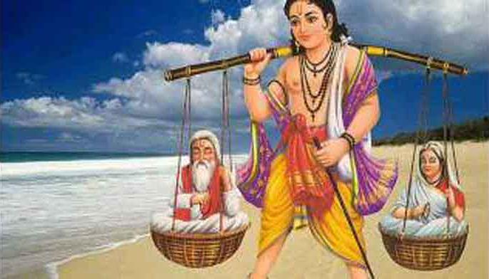 The service of the parents is happiness in life? | आई-वडीलांच्या सेवेमुळेच जीवनात सुख! The service of the parents is happiness in life? | आई-वडीलांच्या सेवेमुळेच जीवनात सुख!