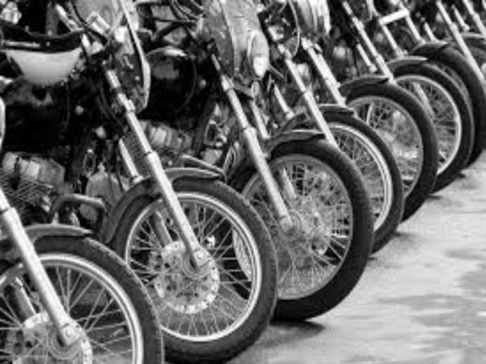 Two-wheeler lump in eight days | शहरात दुचाकी चोरट्यांची धूम... आठ दिवसांत २२ दुचाकी लंपास Two-wheeler lump in eight days | शहरात दुचाकी चोरट्यांची धूम... आठ दिवसांत २२ दुचाकी लंपास