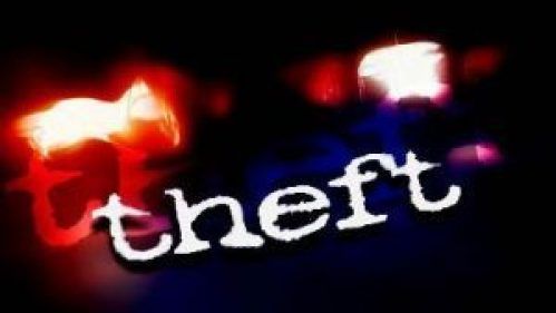 Brave burglary at a sarafa shop in Nagpur | नागपुरात  सराफा दुकानात धाडसी चोरी : रोख रकमेसह १५ लाखांचा ऐवज लंपास