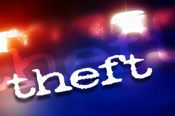 senior citizens 21 thousand rupees stolen from bank in Ambajogai | अंबाजोगाईत वृद्ध महिलेच्या २१ हजारांच्या रकमेवर डल्ला senior citizens 21 thousand rupees stolen from bank in Ambajogai | अंबाजोगाईत वृद्ध महिलेच्या २१ हजारांच्या रकमेवर डल्ला