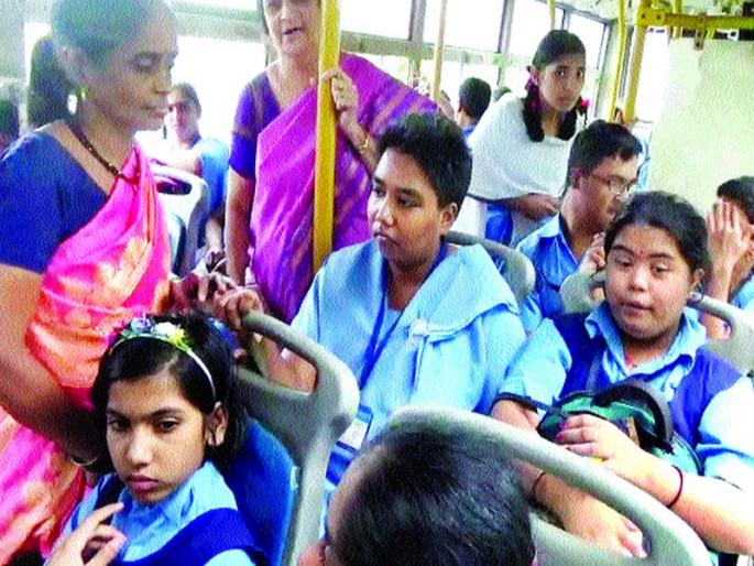 Divyang's educational 'existence' threatened! | दिव्यांगांचे शैक्षणिक ‘अस्तित्व’ धोक्यात! Divyang's educational 'existence' threatened! | दिव्यांगांचे शैक्षणिक ‘अस्तित्व’ धोक्यात!