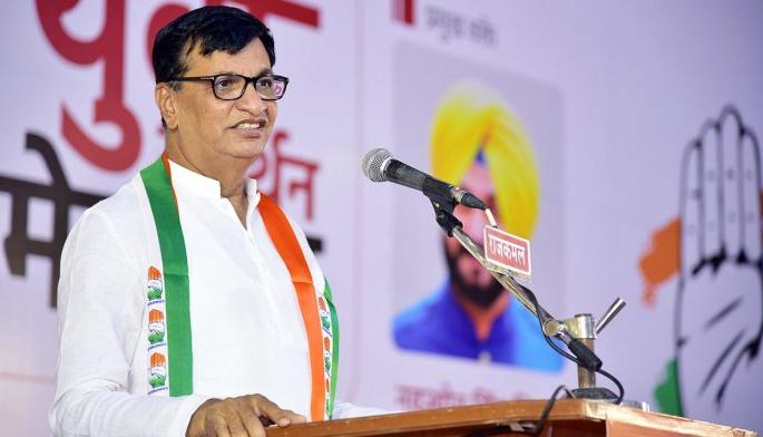 Only if democracy survives then freedom remain - Balasaheb Thorat | लोकशाही टिकली तरच स्वातंत्र्य टिकेल - बाळासाहेब थोरात