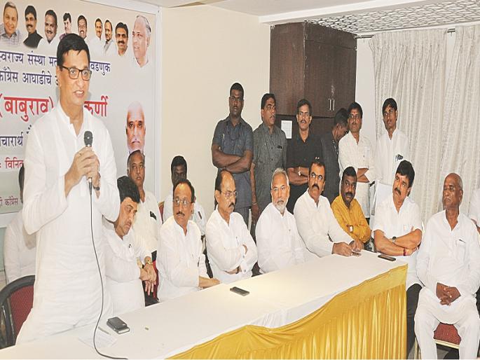 There is no question of apologizing for 'Vanchit Bahujan Aaghadi' | ‘वंचित बहुजन आघाडी’ची माफी मागण्याचा प्रश्नच नाही There is no question of apologizing for 'Vanchit Bahujan Aaghadi' | ‘वंचित बहुजन आघाडी’ची माफी मागण्याचा प्रश्नच नाही