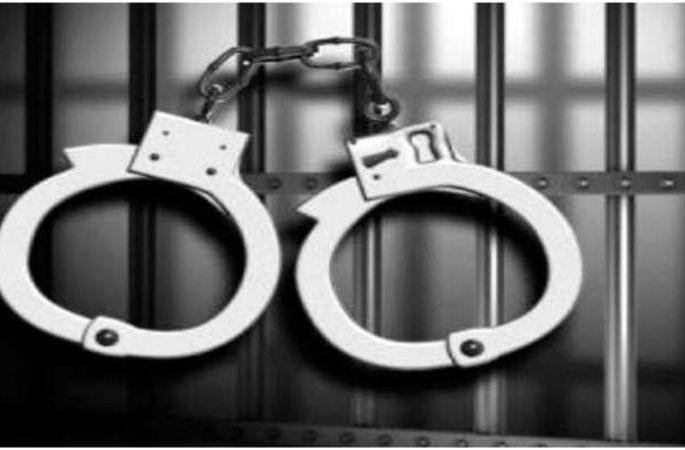 Khamgaon plot scam: Three more arrested | खामगावातील भूखंड घोटाळा: आणखी तिघांना अटक Khamgaon plot scam: Three more arrested | खामगावातील भूखंड घोटाळा: आणखी तिघांना अटक