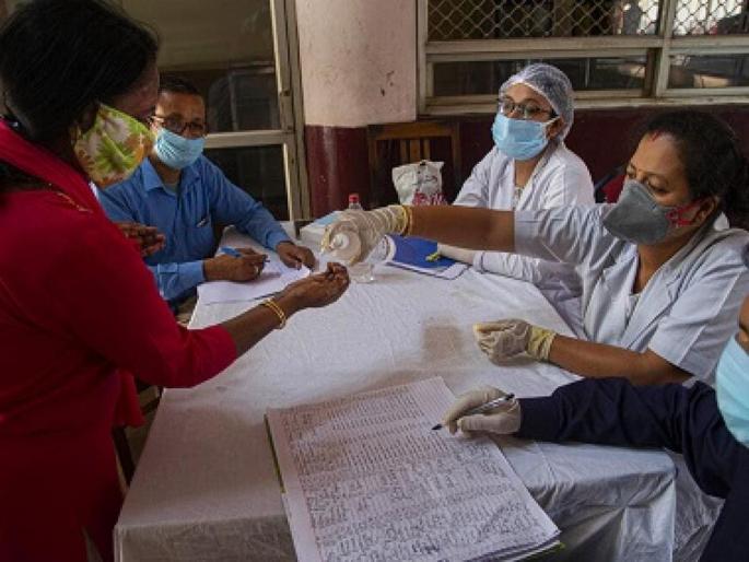 CoronaVirus number of corona patients in the state is over 65,000 | CoronaVirus राज्यातील कोरोना रुग्णांची संख्या ६५ हजारांवर CoronaVirus number of corona patients in the state is over 65,000 | CoronaVirus राज्यातील कोरोना रुग्णांची संख्या ६५ हजारांवर