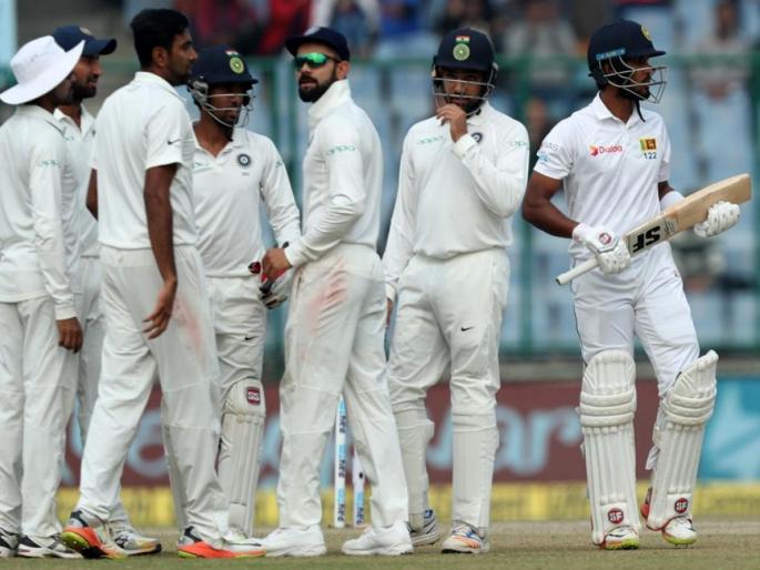 VIDEO: In the last minute, Kohli did something that did not get wickets ... | VIDEO : विकेट मिळत नसल्याचे पाहून शेवटच्या क्षणी कोहलीनं असं काही केलं की....