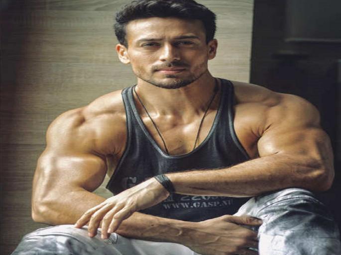 Tiger Shroff lifted 200 kg by surprise; Video viral! | २०० किलो वजन उचलून टायगर श्रॉफने केले आश्चर्यचकित; व्हिडीओ व्हायरल! Tiger Shroff lifted 200 kg by surprise; Video viral! | २०० किलो वजन उचलून टायगर श्रॉफने केले आश्चर्यचकित; व्हिडीओ व्हायरल!
