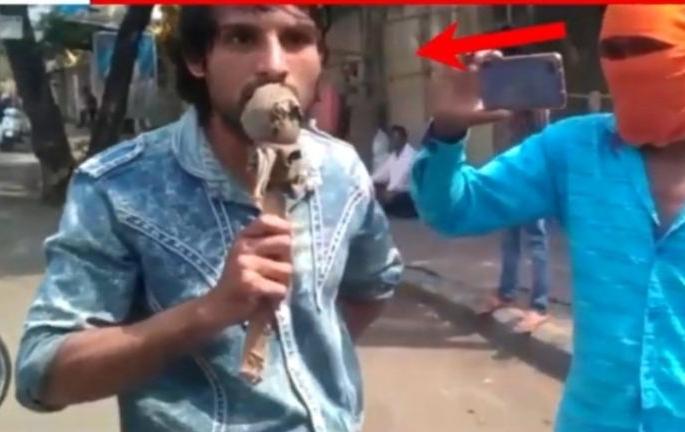 Police have arrested both the miscreants who made a tiktok in Nagpur | नागपुरात टिकटॉक बनविणाऱ्या खिल्लीबाज दोघांना पोलिसांनी घेतले ताब्यात Police have arrested both the miscreants who made a tiktok in Nagpur | नागपुरात टिकटॉक बनविणाऱ्या खिल्लीबाज दोघांना पोलिसांनी घेतले ताब्यात