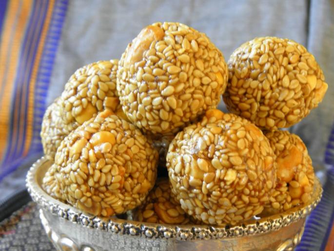 On the eve of Makar Sankranti, the prices of sesame and sugar went up | मकर संक्रांतीच्या तोंडावर तीळ, साखरेचे भाव वधारले On the eve of Makar Sankranti, the prices of sesame and sugar went up | मकर संक्रांतीच्या तोंडावर तीळ, साखरेचे भाव वधारले