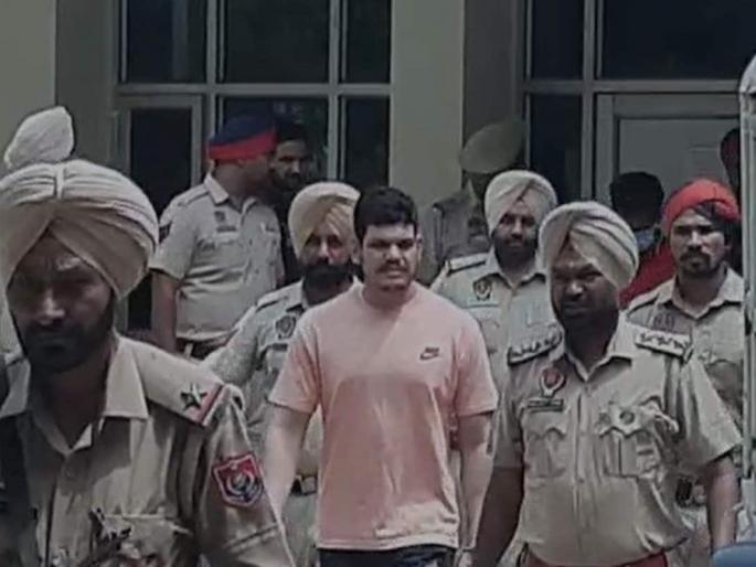 gangster deepak tinu absconding in moosewala murder a close associate of gangster lawrence bishnoi | मुसेवाला हत्येतील गँगस्टर टीनू फरार; गँगस्टर लॉरेन्स बिश्नोईचा जवळचा सहकारी gangster deepak tinu absconding in moosewala murder a close associate of gangster lawrence bishnoi | मुसेवाला हत्येतील गँगस्टर टीनू फरार; गँगस्टर लॉरेन्स बिश्नोईचा जवळचा सहकारी