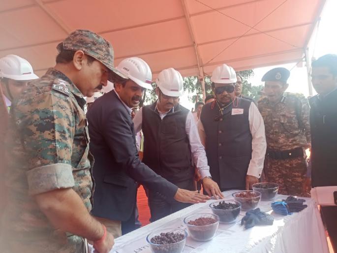 Industrial development of Gadchiroli on the lines of Jamshedpur says Ajit Pawar | जमशेदपूरच्या धर्तीवर गडचिरोलीचा औद्योगिक विकास - अजित पवार Industrial development of Gadchiroli on the lines of Jamshedpur says Ajit Pawar | जमशेदपूरच्या धर्तीवर गडचिरोलीचा औद्योगिक विकास - अजित पवार