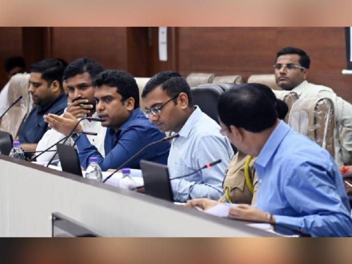 'What will Chandrapur district be like in 2047' committees started working! | ‘२०४७ चा चंद्रपूर जिल्हा कसा असेल’ समित्या लागल्या कामाला ! 'What will Chandrapur district be like in 2047' committees started working! | ‘२०४७ चा चंद्रपूर जिल्हा कसा असेल’ समित्या लागल्या कामाला !