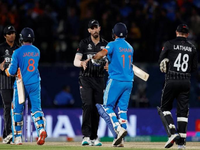Mumbai Police threatens to set fire to stadium during India-New Zealand match on Twitter | भारत-न्यूझीलंड सामन्यादरम्यान स्टेडियममध्ये आग लावू, मुंबई पोलिसांच्या ट्विटरवर धमकी