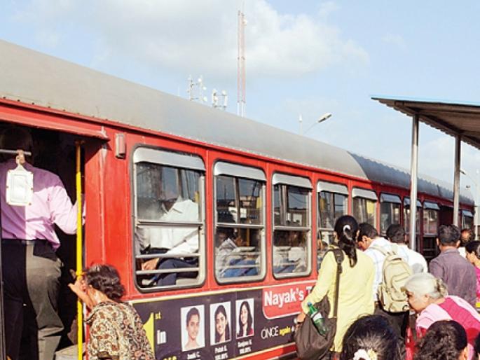 If the passengers of the Thane transport service take the strike, then the cases will be filed against private buses | ठाणे परिवहन सेवेच्या थांब्यावरील प्रवासी उचलल्यास खाजगी बसेसच्या विरोधात होणार गुन्हे दाखल If the passengers of the Thane transport service take the strike, then the cases will be filed against private buses | ठाणे परिवहन सेवेच्या थांब्यावरील प्रवासी उचलल्यास खाजगी बसेसच्या विरोधात होणार गुन्हे दाखल