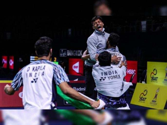 India beat Denmark 3-2; India is through to Thomas Cup Finals for the first time  in the 73 year history of the world men's team competition | Thomas Cup : भारताच्या बॅडमिंटनपटूंनी इतिहास घडवला, रोमहर्षक विजयासह थॉमस कपच्या अंतिम फेरीत ऐटीत प्रवेश केला!  India beat Denmark 3-2; India is through to Thomas Cup Finals for the first time  in the 73 year history of the world men's team competition | Thomas Cup : भारताच्या बॅडमिंटनपटूंनी इतिहास घडवला, रोमहर्षक विजयासह थॉमस कपच्या अंतिम फेरीत ऐटीत प्रवेश केला!
