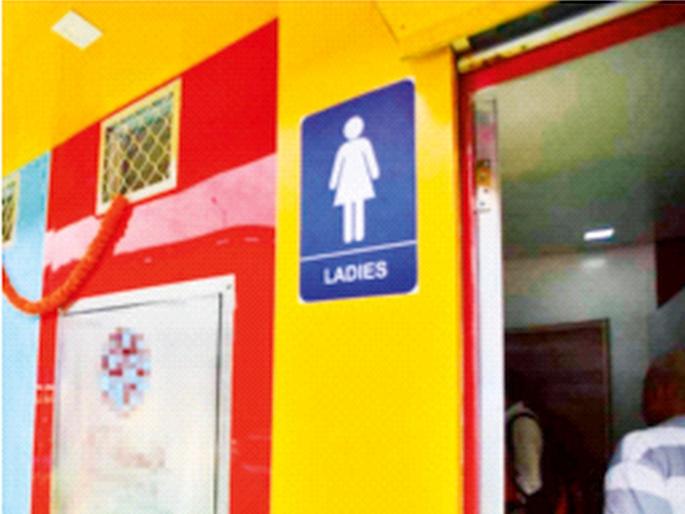 Ladies toilets on all routes; Construction Minister Shivendrasinhraje Bhosale assures | सर्वच महामार्गावर लेडिज टॉयलेट; बांधकाममंत्री शिवेंद्रसिंहराजे भोसले यांची ग्वाही Ladies toilets on all routes; Construction Minister Shivendrasinhraje Bhosale assures | सर्वच महामार्गावर लेडिज टॉयलेट; बांधकाममंत्री शिवेंद्रसिंहराजे भोसले यांची ग्वाही