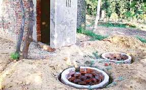 toilets subsidy not get to benifishiry | शौचालयाच्या अनुदानासाठी पायपीट; प्रशासन उदासीन toilets subsidy not get to benifishiry | शौचालयाच्या अनुदानासाठी पायपीट; प्रशासन उदासीन