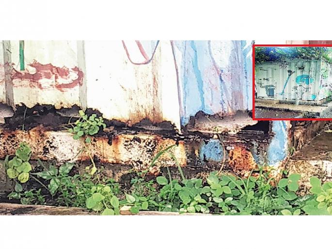 25 women's toilets in Nagpur locked; NMC indifferent to women's issues | Nagpur | २५ महिला शौचालये कुलूपबंदच; महिलांच्या प्रश्नाविषयी मनपा उदासीन 25 women's toilets in Nagpur locked; NMC indifferent to women's issues | Nagpur | २५ महिला शौचालये कुलूपबंदच; महिलांच्या प्रश्नाविषयी मनपा उदासीन