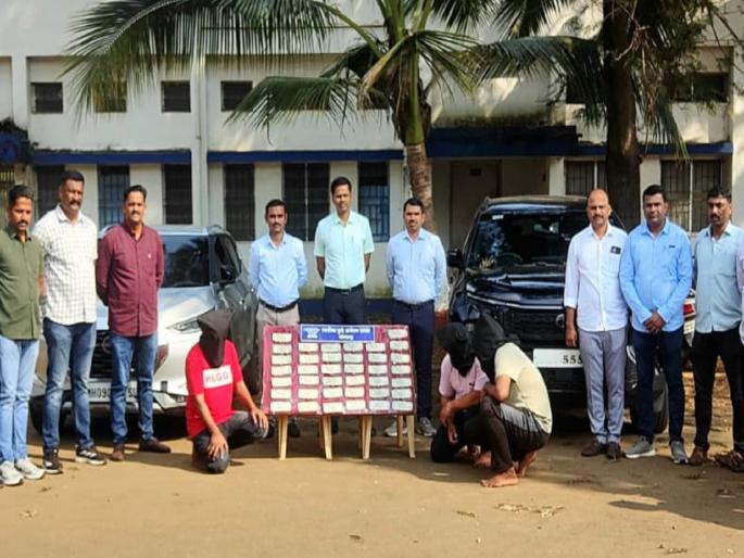 Three arrested in Kolhapur who robbed a businessman of Rs 25 lakh by claiming to be an inspection officer | Kolhapur: २५ लाख लुटीचा छडा; तिघांना अटक, तपासणी अधिकारी असल्याचे सांगून लंपास केली होती रक्कम Three arrested in Kolhapur who robbed a businessman of Rs 25 lakh by claiming to be an inspection officer | Kolhapur: २५ लाख लुटीचा छडा; तिघांना अटक, तपासणी अधिकारी असल्याचे सांगून लंपास केली होती रक्कम