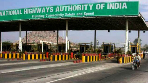 Toll hike inappropriate after lockdown | लॉकडाऊननंतर टोल दरवाढ अयोग्य Toll hike inappropriate after lockdown | लॉकडाऊननंतर टोल दरवाढ अयोग्य