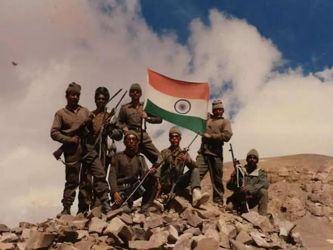 satellite images of indian army deployment being shared on chinese social media | भारतीय लष्करानं लडाखमधल्या उंच भागात मिळवला ताबा; चीनच्याच सॅटेलाइट फोटोंमधून उघड satellite images of indian army deployment being shared on chinese social media | भारतीय लष्करानं लडाखमधल्या उंच भागात मिळवला ताबा; चीनच्याच सॅटेलाइट फोटोंमधून उघड