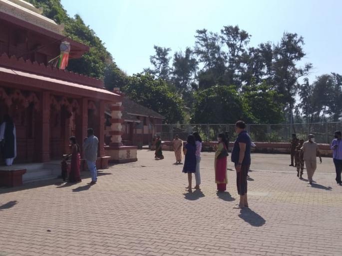 Tourist Konkan, 100% reservation of accommodation | पर्यटक कोकणाकडे, निवासस्थानांचे १०० टक्के आरक्षण Tourist Konkan, 100% reservation of accommodation | पर्यटक कोकणाकडे, निवासस्थानांचे १०० टक्के आरक्षण