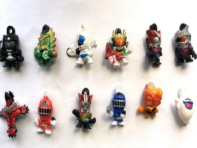 The four-year-old son died after eating the tomato ring | टोमॅटो रिंग समजून खेळणं गिळल्याने चारवर्षाच्या मुलाचा मृत्यू The four-year-old son died after eating the tomato ring | टोमॅटो रिंग समजून खेळणं गिळल्याने चारवर्षाच्या मुलाचा मृत्यू