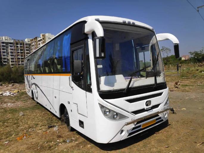 Coronavirus: Travels wheel puncture for fear of second wave ?; Anxiety among owners-operators, fear of business sinking | Coronavirus: दुसऱ्या लाटेच्या भीतीने ट्रॅव्हल्सचे चाक पंक्चर?; मालक-चालकांमध्ये चिंता, व्यवसाय बुडण्याची भीती Coronavirus: Travels wheel puncture for fear of second wave ?; Anxiety among owners-operators, fear of business sinking | Coronavirus: दुसऱ्या लाटेच्या भीतीने ट्रॅव्हल्सचे चाक पंक्चर?; मालक-चालकांमध्ये चिंता, व्यवसाय बुडण्याची भीती