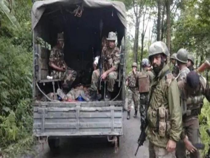 Truck driver shot dead by terrorists in J&K's Anantnag | जम्मू-काश्मीरमध्ये ट्रक चालकाची हत्या, आठवड्यातील चौथी घटना Truck driver shot dead by terrorists in J&K's Anantnag | जम्मू-काश्मीरमध्ये ट्रक चालकाची हत्या, आठवड्यातील चौथी घटना