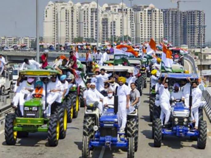 delhi police should take a decision on the farmers tractor rally said supreme court | ट्रॅक्टर रॅलीचा निर्णय दिल्ली पोलिसांनी घ्यावा; दखल देण्यास सुप्रीम कोर्टाचा नकार delhi police should take a decision on the farmers tractor rally said supreme court | ट्रॅक्टर रॅलीचा निर्णय दिल्ली पोलिसांनी घ्यावा; दखल देण्यास सुप्रीम कोर्टाचा नकार