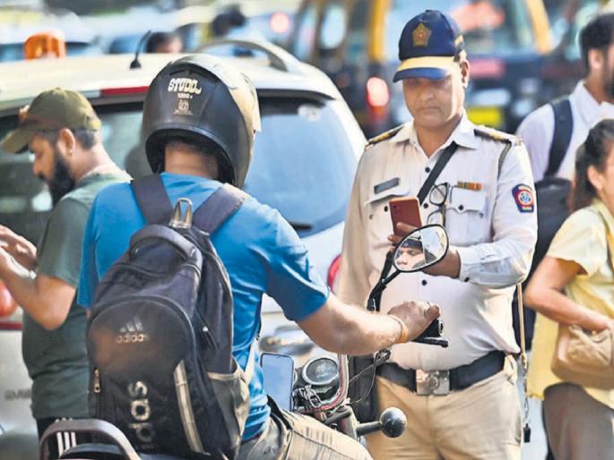 Traffic rules were broken 311 times, bike seized; a fine of 1 lakh 60 thousand had to be paid | 311 वेळा मोडले वाहतुकीचे नियम, जप्त झाली गाडी; भरावा लागला 1 लाख 60 हजारांचा दंड Traffic rules were broken 311 times, bike seized; a fine of 1 lakh 60 thousand had to be paid | 311 वेळा मोडले वाहतुकीचे नियम, जप्त झाली गाडी; भरावा लागला 1 लाख 60 हजारांचा दंड