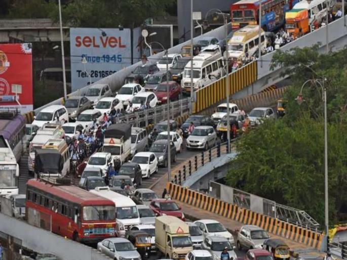 News that increases the tension of Punekars! Pune ranks fourth in the world and third in the country in traffic congestion | Pune Traffic: पुणेकरांचे टेन्शन वाढवणारी बातमी! वाहतूककोंडीत पुणे जगात चौथ्या तर देशात तिसऱ्या क्रमांकावर News that increases the tension of Punekars! Pune ranks fourth in the world and third in the country in traffic congestion | Pune Traffic: पुणेकरांचे टेन्शन वाढवणारी बातमी! वाहतूककोंडीत पुणे जगात चौथ्या तर देशात तिसऱ्या क्रमांकावर
