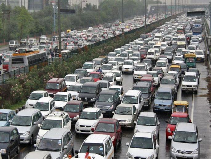 Travel costs 5 percent extra time; Traffic congestion hits Mumbai | प्रवासात खर्च होतो ६५ टक्के अतिरिक्त वेळ; मुंबईकरांना वाहतूककोंडीचा फटका Travel costs 5 percent extra time; Traffic congestion hits Mumbai | प्रवासात खर्च होतो ६५ टक्के अतिरिक्त वेळ; मुंबईकरांना वाहतूककोंडीचा फटका
