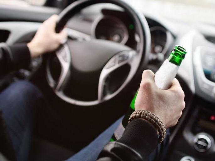 motor vehicles amendment bill 2019 complete list of revised traffic violation fines | आता हेल्मेट न घातल्यास रद्द होणार लायसन्स; जाणून घ्या ट्रॅफिकचे नवे 19 नियम motor vehicles amendment bill 2019 complete list of revised traffic violation fines | आता हेल्मेट न घातल्यास रद्द होणार लायसन्स; जाणून घ्या ट्रॅफिकचे नवे 19 नियम