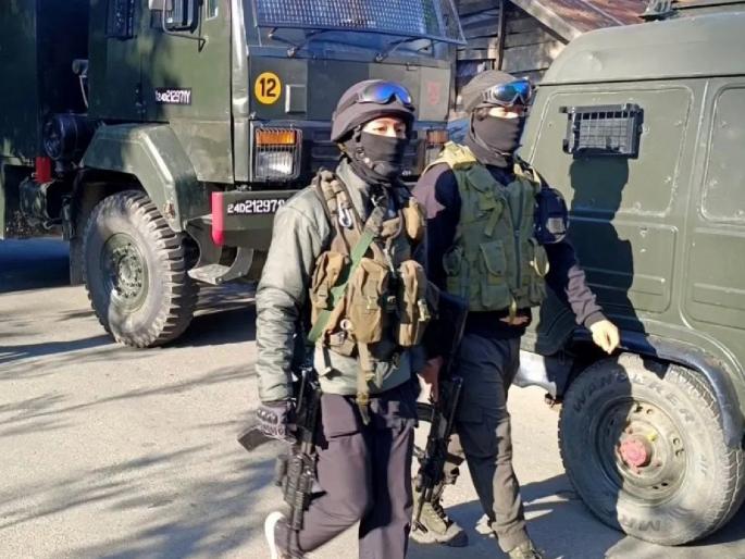 Encounter between security forces and terrorists continues in Tral, Pulwama, 2 killed | दहशतवाद नाहीसा करणारच! पुलवामाच्या त्रालमध्ये सुरक्षा दलाची दहशतवाद्यांशी चकमक सुरू, २ जण ठार Encounter between security forces and terrorists continues in Tral, Pulwama, 2 killed | दहशतवाद नाहीसा करणारच! पुलवामाच्या त्रालमध्ये सुरक्षा दलाची दहशतवाद्यांशी चकमक सुरू, २ जण ठार