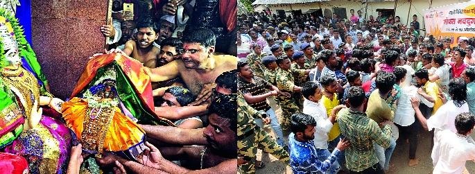 Sangbam meeting of Shri Ambabai-Trimboli Devi: a flock of devotees for Goddess; Polite lathamar | श्री अंबाबाई-त्र्यंबोली देवींच्या भेटीचा संगम : कोहळ्यासाठी भाविकांची झुंबड; पोलिसांचा सौम्य लाठीमार Sangbam meeting of Shri Ambabai-Trimboli Devi: a flock of devotees for Goddess; Polite lathamar | श्री अंबाबाई-त्र्यंबोली देवींच्या भेटीचा संगम : कोहळ्यासाठी भाविकांची झुंबड; पोलिसांचा सौम्य लाठीमार