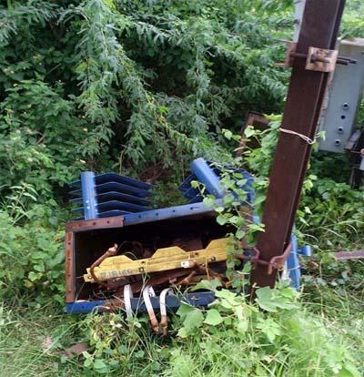 Material Theft by Damaging Transformers | ट्रान्सफार्मरचे नुकसान करून साहित्याची चोरी Material Theft by Damaging Transformers | ट्रान्सफार्मरचे नुकसान करून साहित्याची चोरी