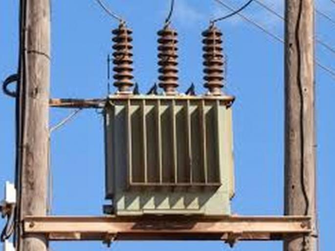 Irrigation hit due to burning of electric Transformers | विद्युत रोहित्र जळण्याच्या घटनांमुळे सिंचनाला फटका Irrigation hit due to burning of electric Transformers | विद्युत रोहित्र जळण्याच्या घटनांमुळे सिंचनाला फटका