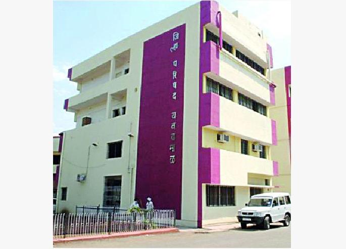 transfer of 41 employees from six divisions in Yavatmal ZP, the transfer process will continue till May 11 | झेडपी कर्मचाऱ्यांच्या बदल्यांचा पोळा फुटला; पहिल्याच दिवशी सहा विभागातील ४१ जणांच्या बदल्या transfer of 41 employees from six divisions in Yavatmal ZP, the transfer process will continue till May 11 | झेडपी कर्मचाऱ्यांच्या बदल्यांचा पोळा फुटला; पहिल्याच दिवशी सहा विभागातील ४१ जणांच्या बदल्या