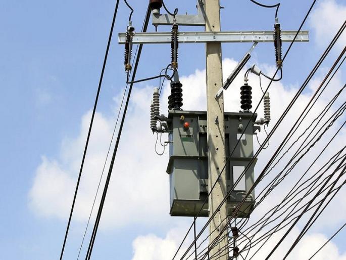 If the transformer burns out, report it to Mahavitraan; A call for distribution | ट्रान्सफॉर्मर जळाला तर महावितरणला कळवा; महावितरणचे आवाहन 