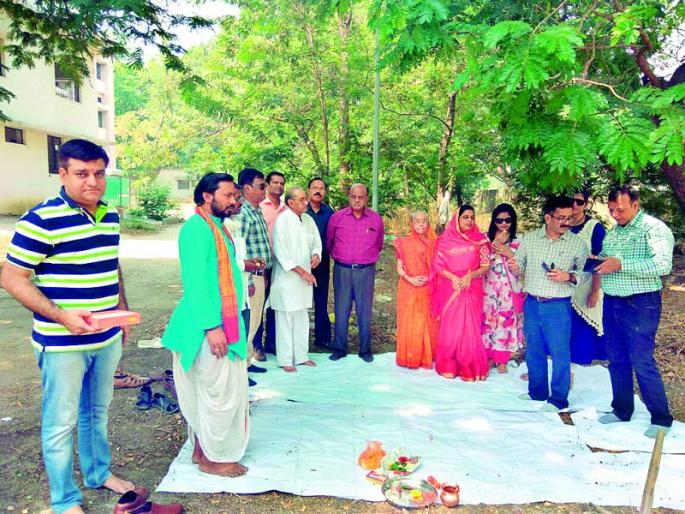 'Trauma' in Nagpur Waiting room to be built up in two months | नागपुरातील ‘ट्रॉमा’मध्ये दोन महिन्यात प्रतीक्षालय  'Trauma' in Nagpur Waiting room to be built up in two months | नागपुरातील ‘ट्रॉमा’मध्ये दोन महिन्यात प्रतीक्षालय