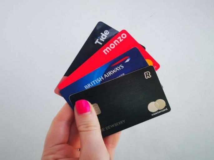 Amazing benefits of travel card if you are planning to fly other country | परदेशात फिरायला जाणार असाल जाणून घ्या ट्रॅव्हल कार्डचे फायदे! Amazing benefits of travel card if you are planning to fly other country | परदेशात फिरायला जाणार असाल जाणून घ्या ट्रॅव्हल कार्डचे फायदे!
