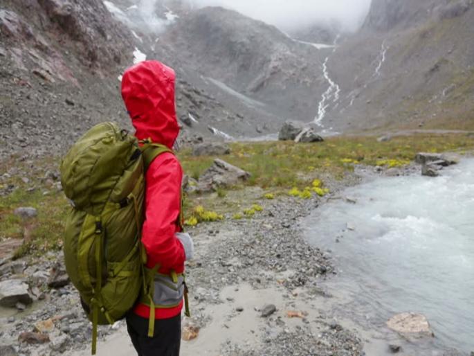 If you want to trek in the rainy season, prepare now | पावसाळ्यात ट्रेक करायचा असेल तर आत्तापासून करा तयारी If you want to trek in the rainy season, prepare now | पावसाळ्यात ट्रेक करायचा असेल तर आत्तापासून करा तयारी